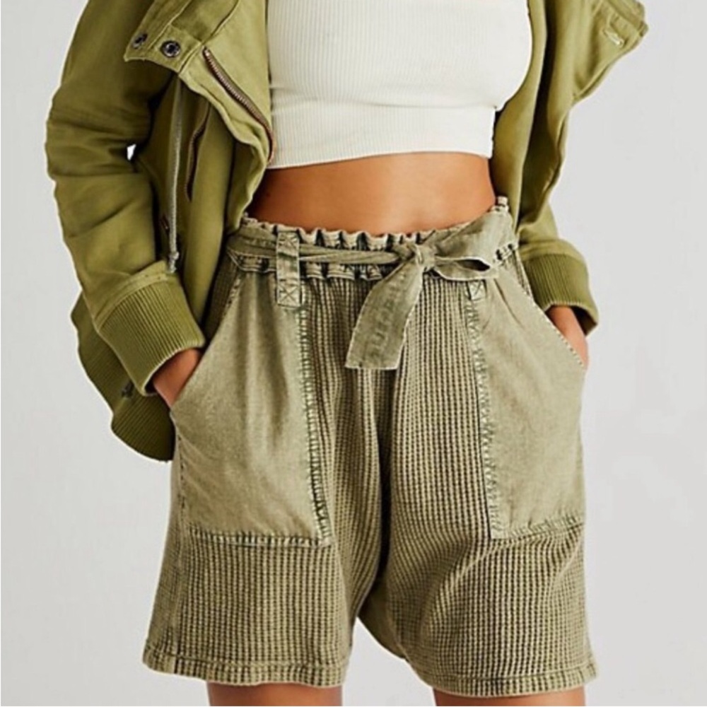 COPY - NWT People One Madi Boyfriend Shorts Size Medium
